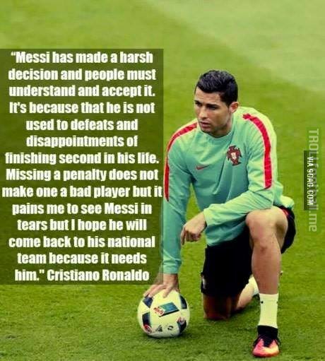 Proof that Messi and Ronaldo respect each other.