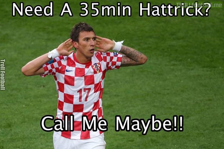 Mario Mandžukić has just scored a 35min hattrick for Croatia
