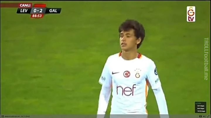 14 years old Galatasaray player Mustafa Kapı played for 1st team against Levski Sofia today