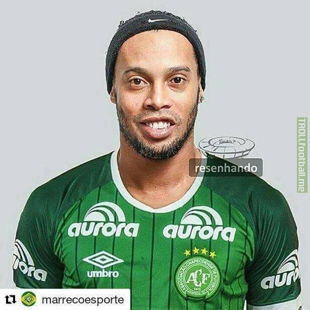 Ronaldinho joins Associação Chapecoense de Futebol for free! (Confirmed)