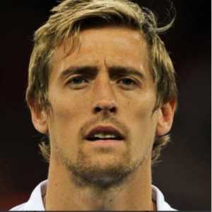 Peter Crouch on Twitter: "There is only a few of us who can do that"
