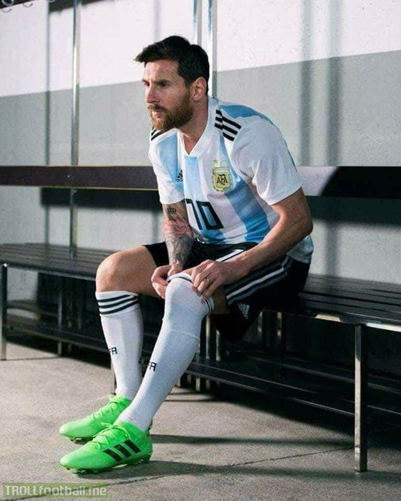 Lionel Messi on TyC Sport: “As a UNICEF ambassador I cannot play against people who kill innocent palestinian children. We had to cancel the game because we are humans before footballers.“  Love you Messi  Respect 🙏❤