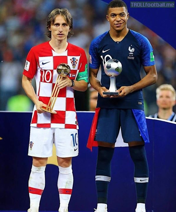 Agree with this?  Player of the tournament 🇭🇷 Young player of the tournament 🇫🇷