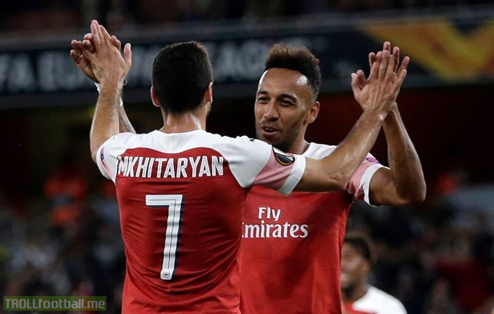 Pierre-Emerick Aubameyang scored twice and Mesut Özil and Danny Welbeck also netted as Arsenal beat Vorskla Poltava 4-2 in the UEFA Europa League