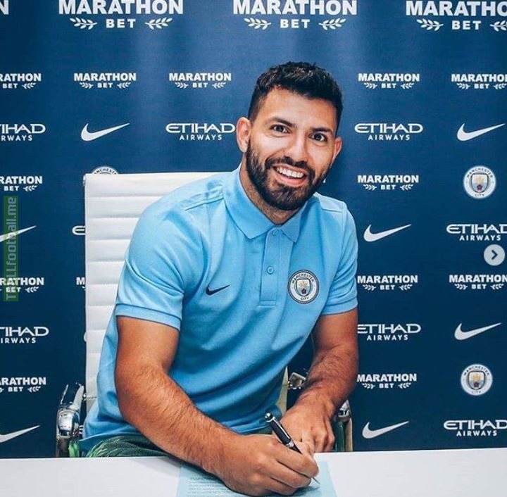 Sergio Aguero missed the target at his contract signing 🖊️   There's a first time for everything 😂