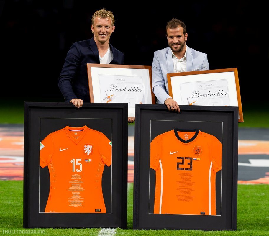 The Netherlands Gave Special Farewells To Dirk Kuyt And Rafael Van