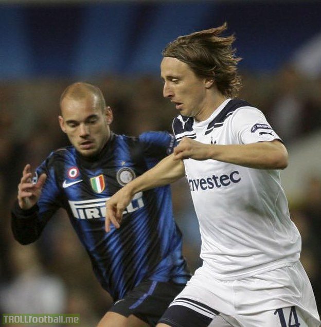 Wesley Sneijder: “Playing against you (Modric) was both difficult and enjoyable. Seeing you dedicating the Ballon D'Or to other players including myself shows your greatness, yet humbleness. Completely deserved Luka, congratulations.”