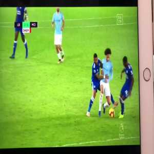 [twitter video] Delph Red Card