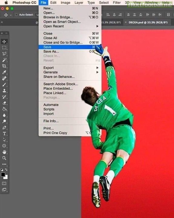 Tried to save this photoshop! DE GEA saved himself 😎🙏