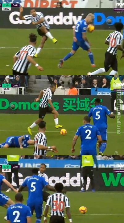 Beautiful sportsmanship: Rondon's shot hit Bennett square in the face. Instead of going for an open shot, he kicked the ball out of play so his opponent could receive treatment. 🙏 ❤️