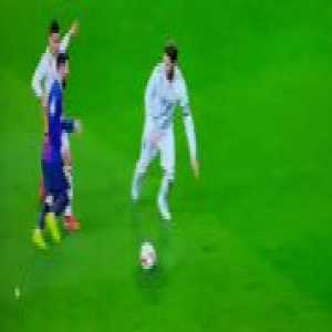Ramos deliberate foul on Messi (no yellow)