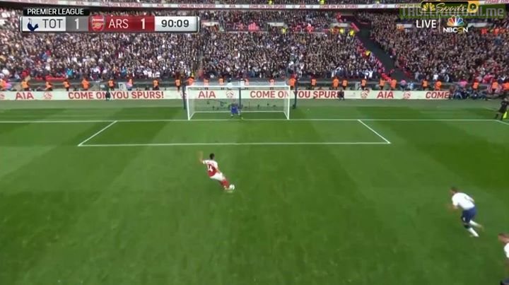 Vertonghen ran inside the box before Aubameyang had even taken the penalty and then blocked Aubameyang’s second chance...  Ultimate shithousery right there 👀