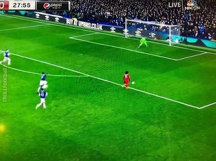 It was at this point Salah should have turned left and pressed R1 + O