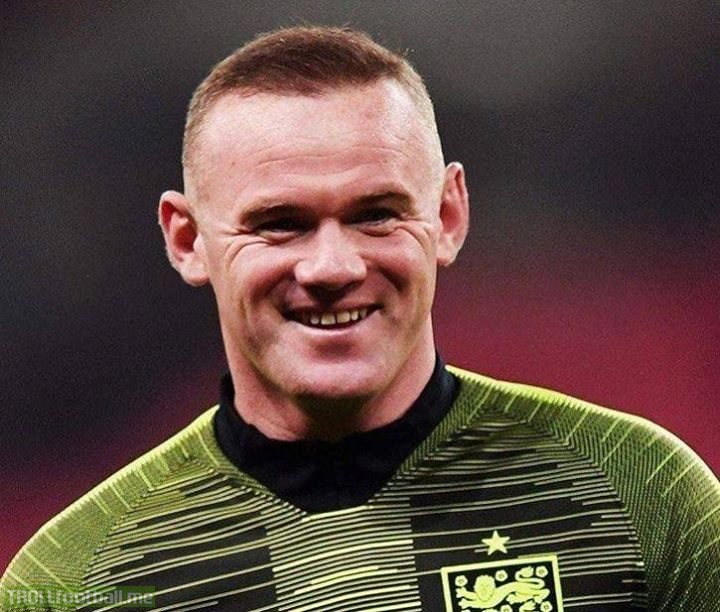 🗣 Wayne Rooney on the Premier League: . "I hope Man City get over the line before Liverpool... I remember when they won the UCL in 2005 and they're still talking about it today! . "So it would be another 15 years of that..."  Savage. 😂