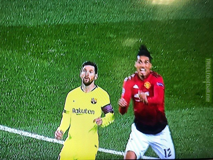 Smalling: If you can't beat Messi, beat Messi.