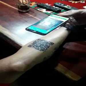 River Plate fan who tattooed a QR code to his leg and later had the video deleted was able to download the video and keep it privately