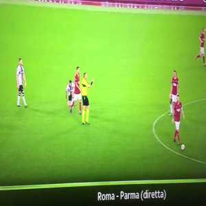 Ranieri crying as Roma fans cheer his name