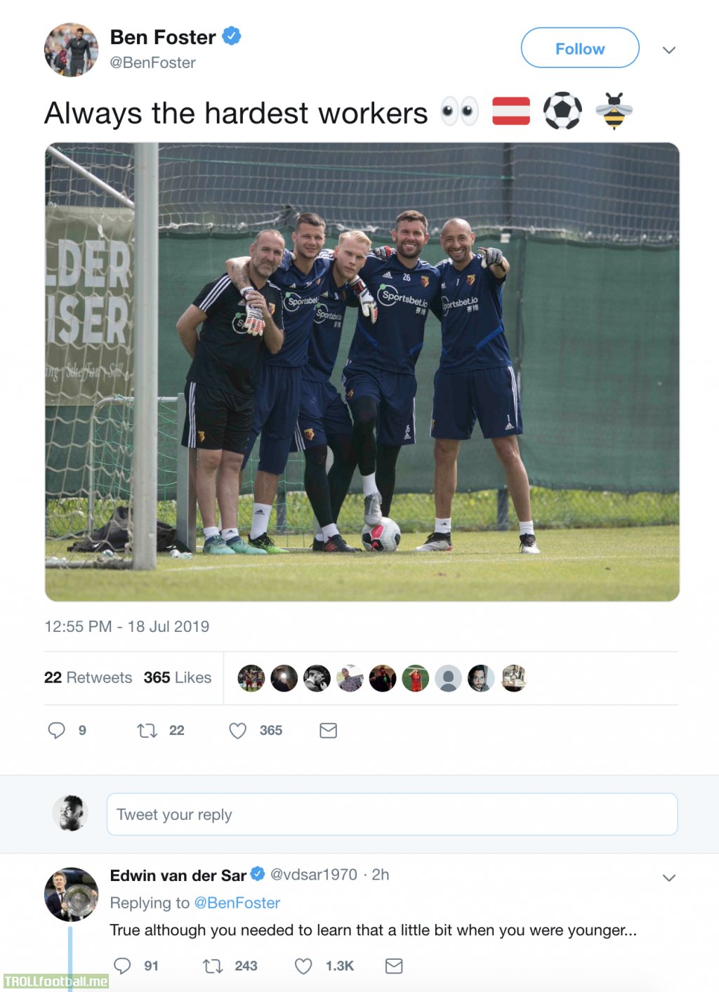 Edwin Van Der Sar replies comically to Ben Foster’s tweet.