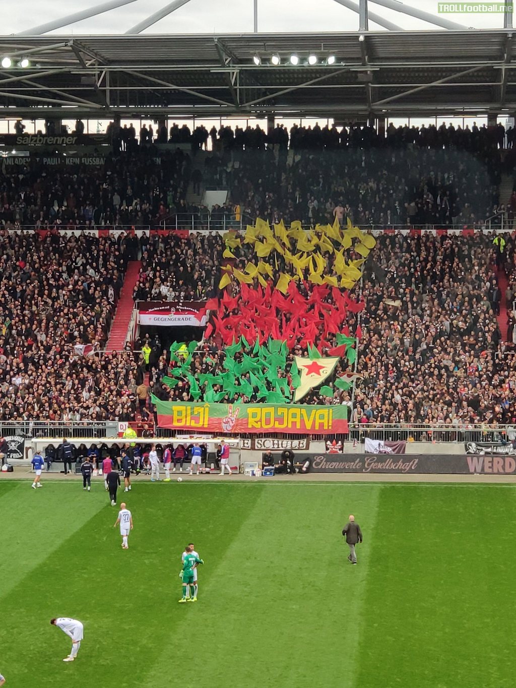 St. Pauli fans, who wanted Cenk Sahin te be released for a "politic" post, supported YPG by doing this choreography