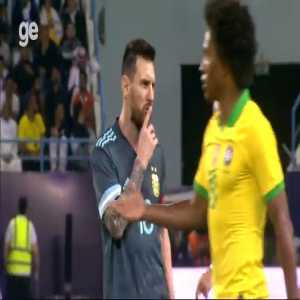 Messi telling Tite (Brazil NT Coach) to be quiet.