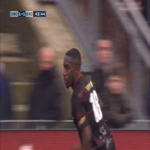 Ahmad Mendes Moreira celebrates his goal after receiving racist slurs from the opponent's fans ( 1-2 FC Den Bosch - Excelsior)