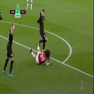 Matteo Guendouzi (Arsenal) dive vs Man City