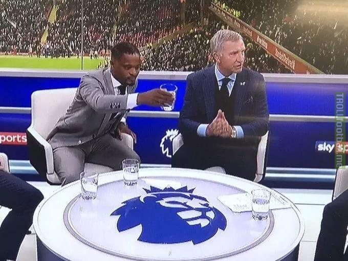 Patrice Evra checked to see what was in Souness’ glass after Souness said David De Gea wasn’t fouled by Virgil van Dijk 😂