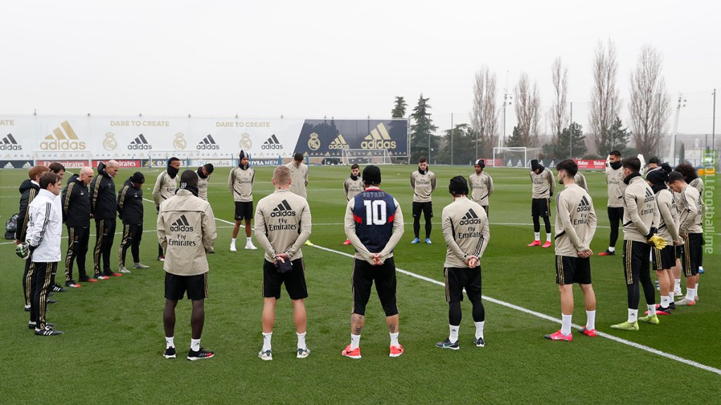 Real Madrid captain Sergio Ramos wore Kobe Bryant's #10 USA jersey at the team's training today
