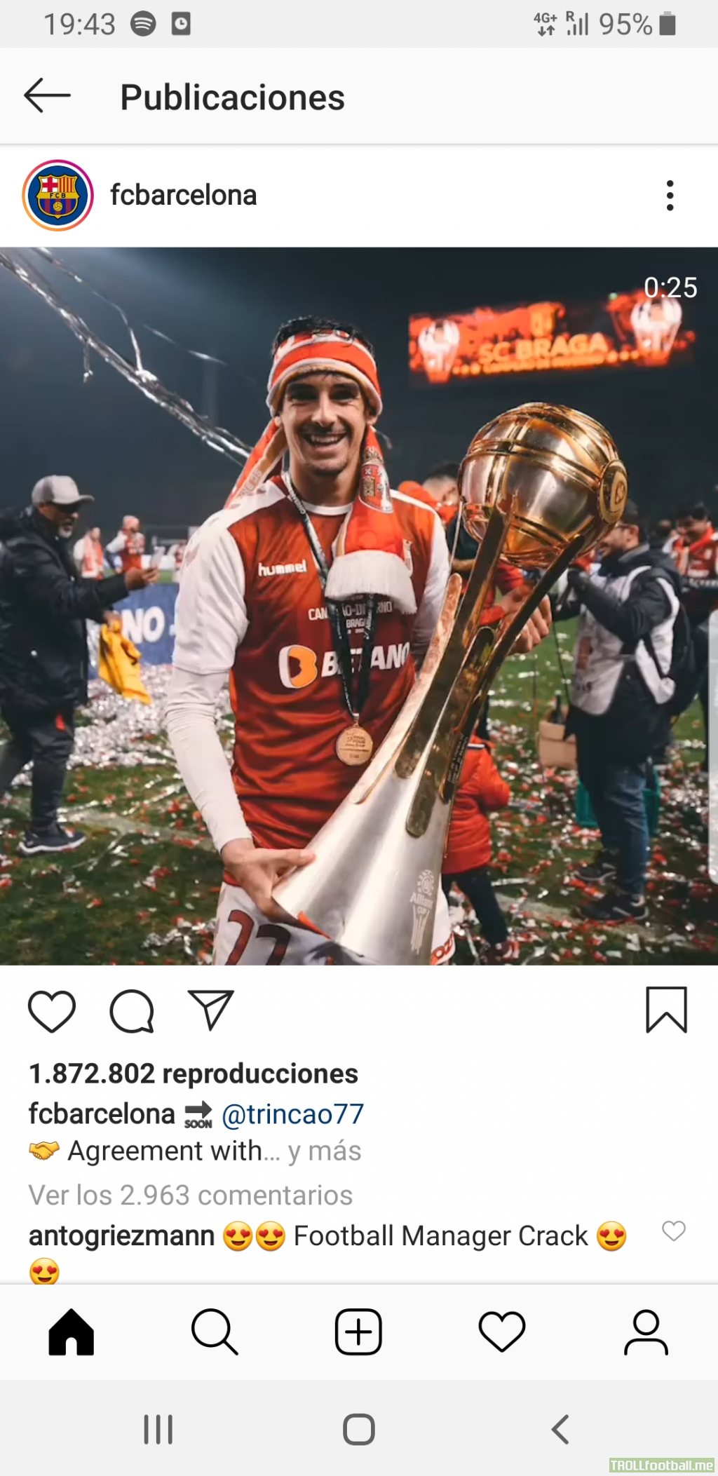 Antoine Griezmann commented "Football Manager crack" on FC Barcelona's post announcing the signing of Trincão.