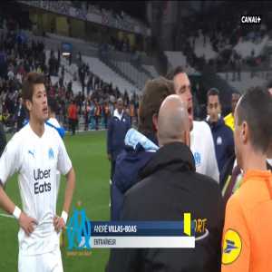 Andre Villas-Boas (Marseille) 2 yellow cards in a row after the final whistle