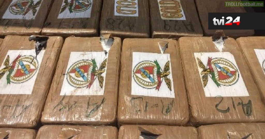 45.78 kilograms of cocaine were found by Mexico's coast guard with Benfica's emblem