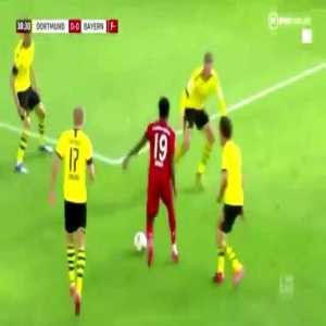 Davies dribbling past 4 Dortmund players