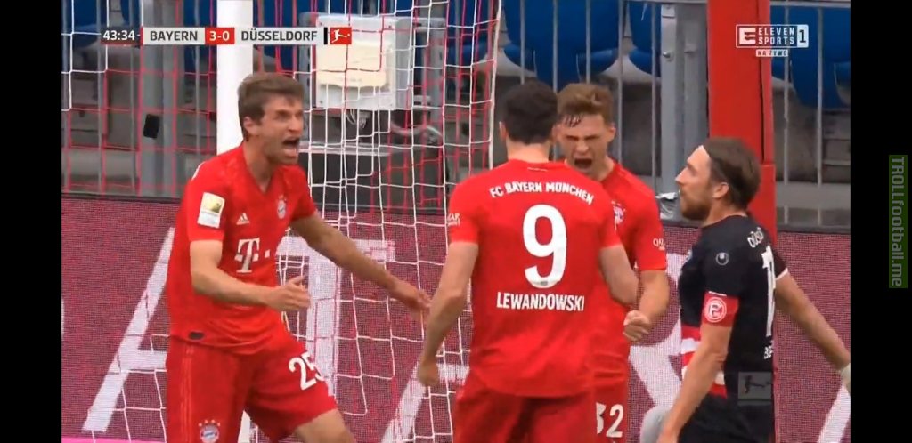 Müller attempting to Kirby swallow Lewa and Kimmich to gain their powers