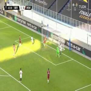 Sevilla 2-0 Roma: Y. En-Nesyri goal 44'