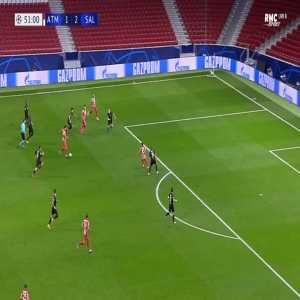 Atlético Madrid [2]-2 RB Salzburg - Joao Felix 52'