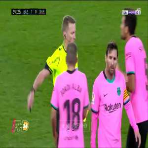 Messi makes contact with the referee out of frustration. Only a yellow card given. 39’