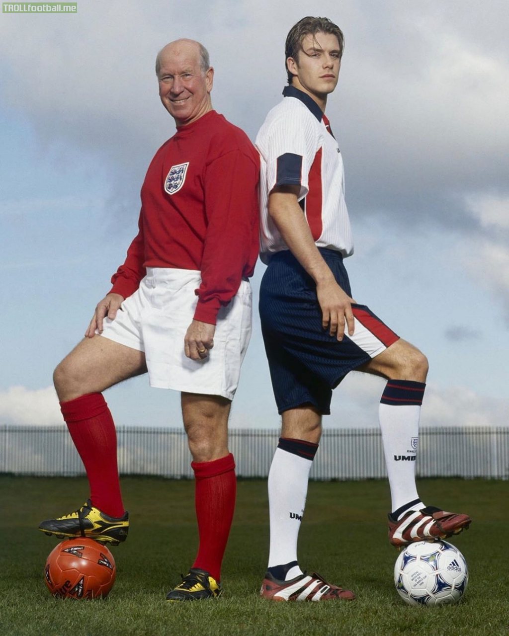 Sir Bobby Charlton and David Beckham from 1998 - Troll Football