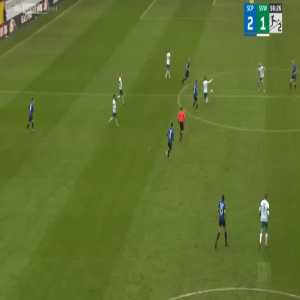 Paderborn [3]-1 Werder Bremen - Felix Platte 56' (Goal from Halfway Line)