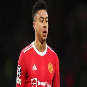 [Graeme Bailey] Newcastle make £10m loan offer for Manchester United's Jesse Lingard. United very much open to Lingard exit this month - but again will come down to player.