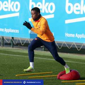 [FC Barcelona] [INJURY UPDATE] The first team player Ansu Fati will follow a conservative recovery plan for the injury to the proximal tendon in his left hamstring. His recovery will dictate his return.