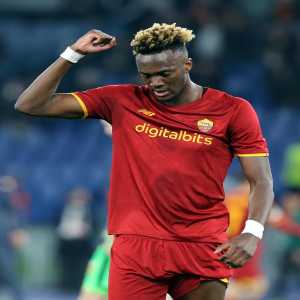 [Jacopo Aliprandi]: Tammy Abraham will not go to national team. for couple of games he has been carrying a back pain. In Last 10 minutes of derby pain intensified. medical department of roma and England have decided to leave him in trigorai to recover.