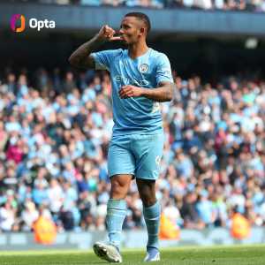 [OptaJoe] 7 - There have been seven Premier League goals scored by Brazilian players today, the joint-most ever by players from a single non-English nation in one day in the competition's history (also 7 by French, Jan 10th 2004 & Spanish, Dec 8th 2012). Samba.