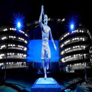 [Manchester City] We are delighted to unveil a permanent statue of Club legend Sergio Agüero at the Etihad Stadium on the tenth anniversary of 93:20!