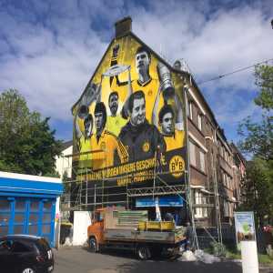 [Marian Laske] Mural in Dortmund for Michael Zorc who will leave Borussia tomorrow after a total of 44 years at the club as player and sporting director