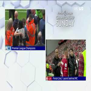 Side by side reaction of Manchester City and Liverpool at full time