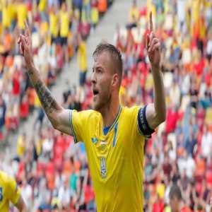 [Ekrem KONUR] - Fulham plan to offer Ukrainian star Andriy Yarmolenko a 1+1 year contract.