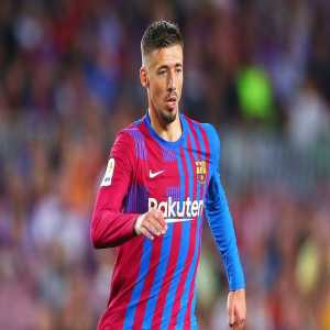 [Lyall Thomas] Tottenham are in talks over a loan deal for Barcelona’s Clement Lenglet. Spurs his most likely destination as it stands but #thfc still working on other LCB targets simultaneously including Pau Torres.