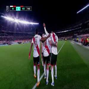 River Plate [4] - Newell's 1 - Matías Suárez 79' (Great Goal)