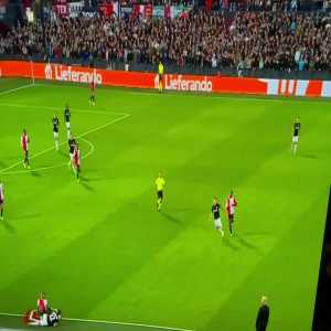 Alireza Jahanbakhsh (Feyenoord) fantastic first touch and control vs Sturm Graz