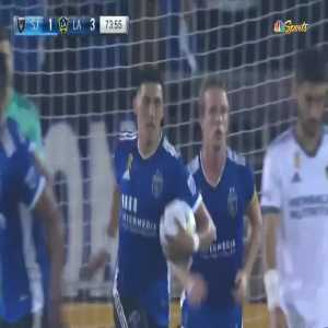 San Jose Earthquakes [1] - 3 LA Galaxy - Cristian Espinoza penalty 74' + call